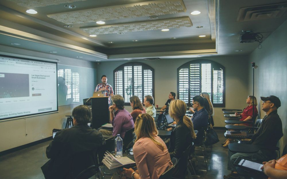 Workshop “Kỹ năng thuyết trình tiếng Anh” cho thiếu niên